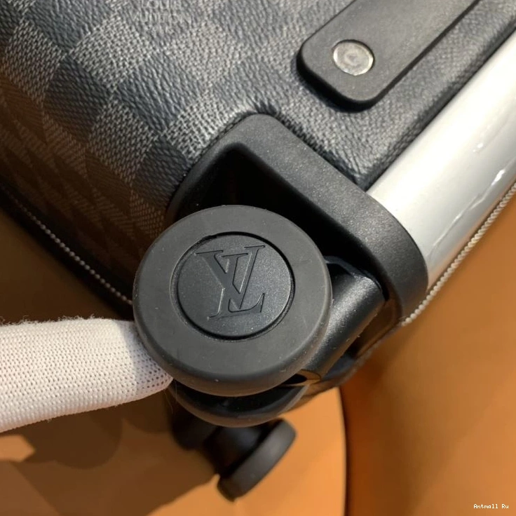 Practical Vuitton 65521 Louis Suitcase 0707